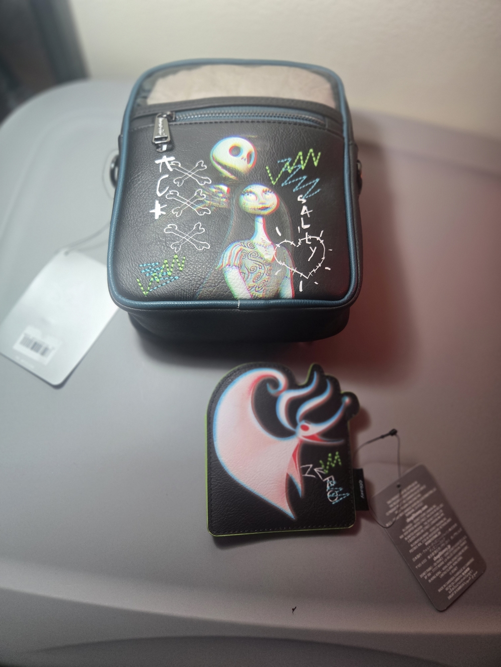 0Loungefly NIGHTMARE BEFORE XMAS Crossbody Bag with Matching Cardholder, NWT